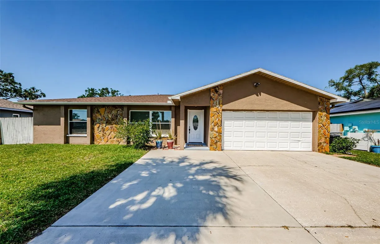 Sarasota/St. Petersburg Real Estate | View 241 19TH STREET | 3 Beds, 2 Baths