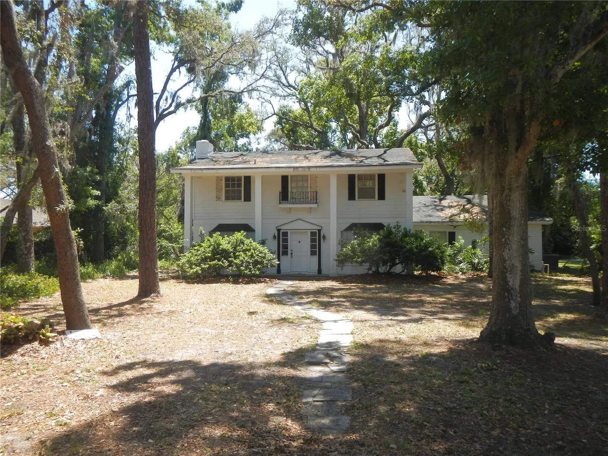 Sarasota/St. Petersburg Real Estate | View 14614 LAKE MAGDALENE CIRCLE | Listing