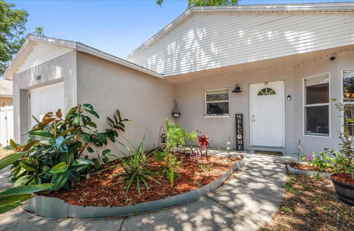 Sarasota/St. Petersburg Real Estate | View 1108 16TH AVENUE | Listing