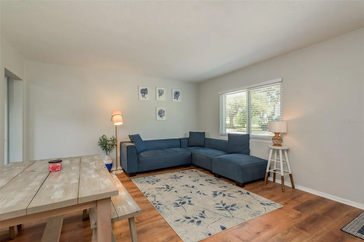 Sarasota/St. Petersburg Real Estate | View 1253 UNION STREET | Listing
