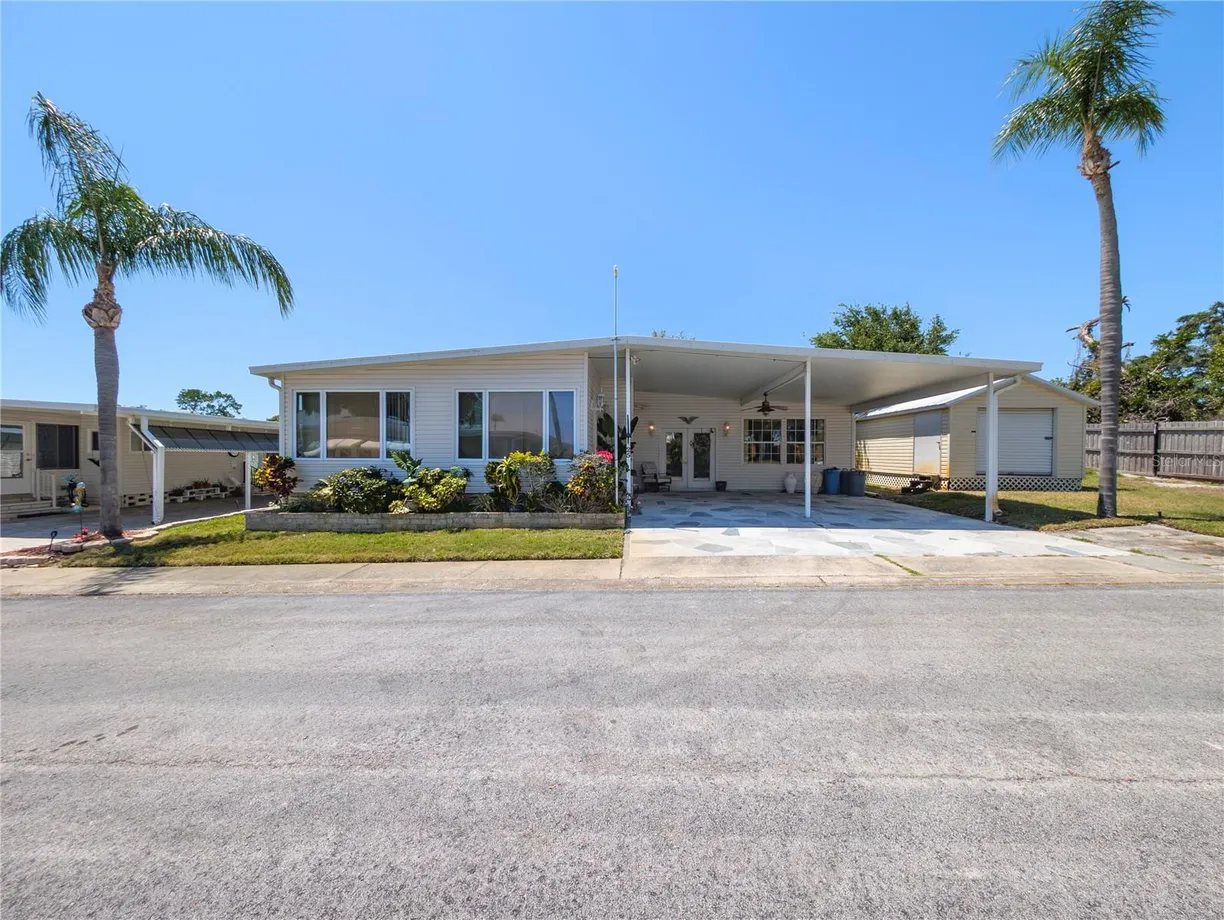 Sarasota/St. Petersburg Real Estate | View 25 MOUNTAIN LAUREL | Listing