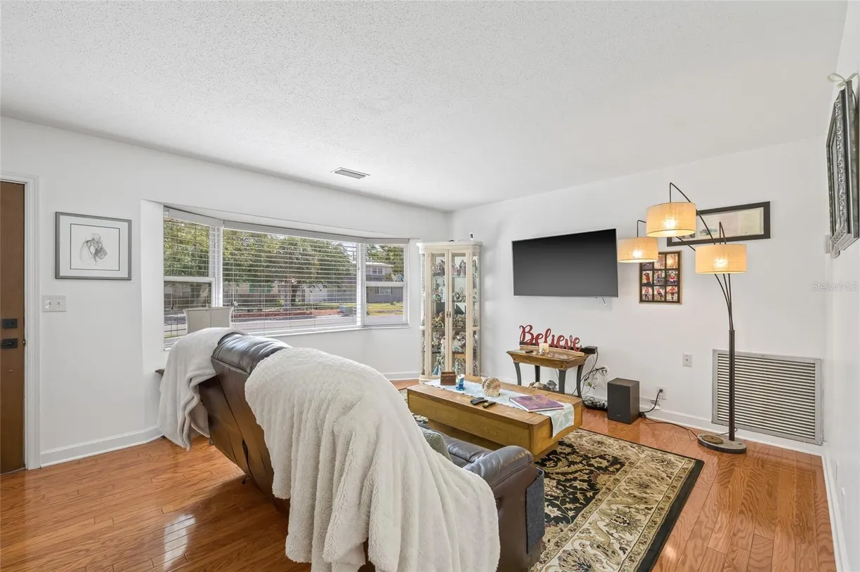 Sarasota/St. Petersburg Real Estate | View 15034 NEWPORT ROAD | Listing