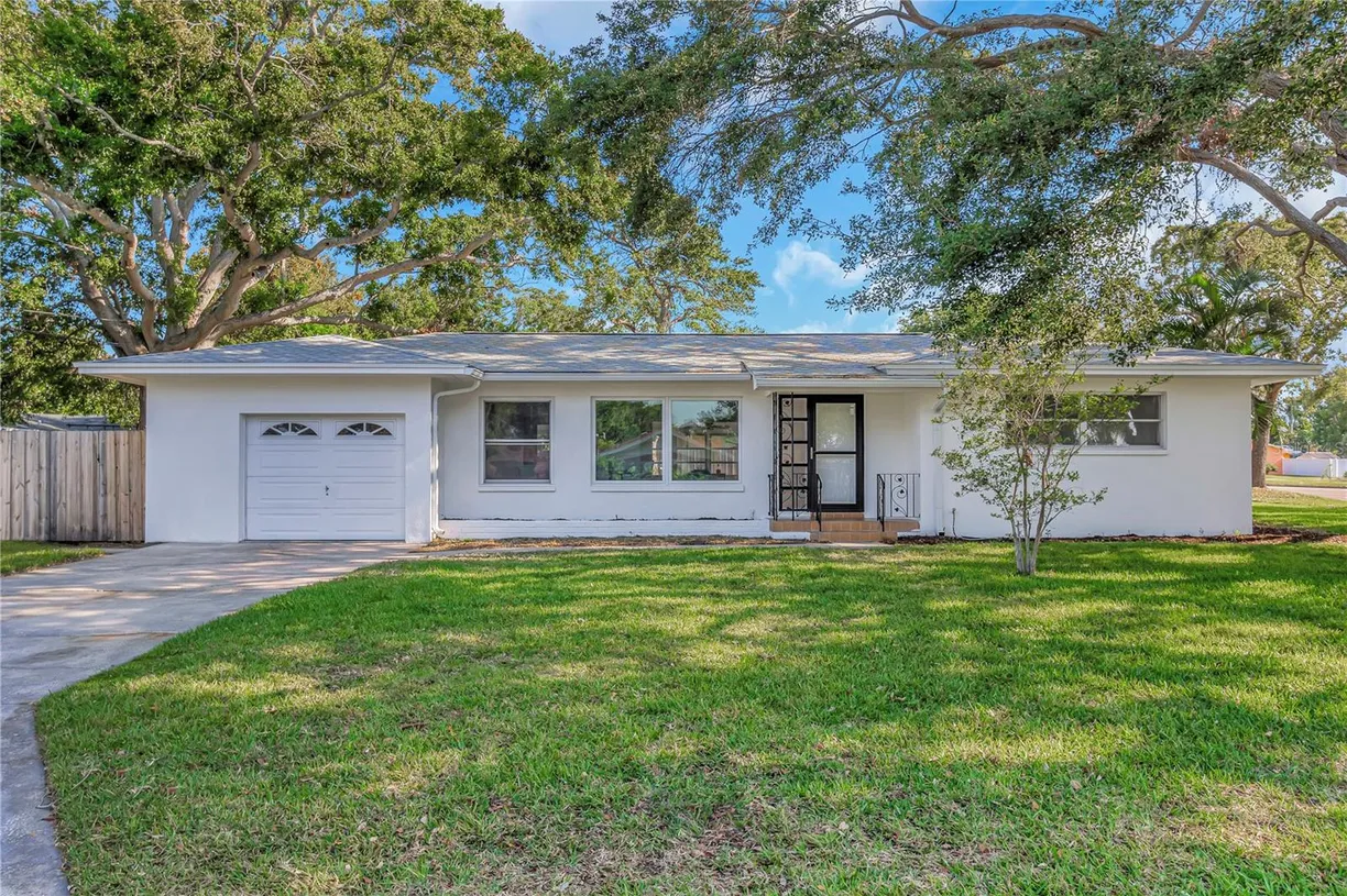 Sarasota/St. Petersburg Real Estate | View 1432 S KEENE ROAD | 2 Beds, 2 Baths