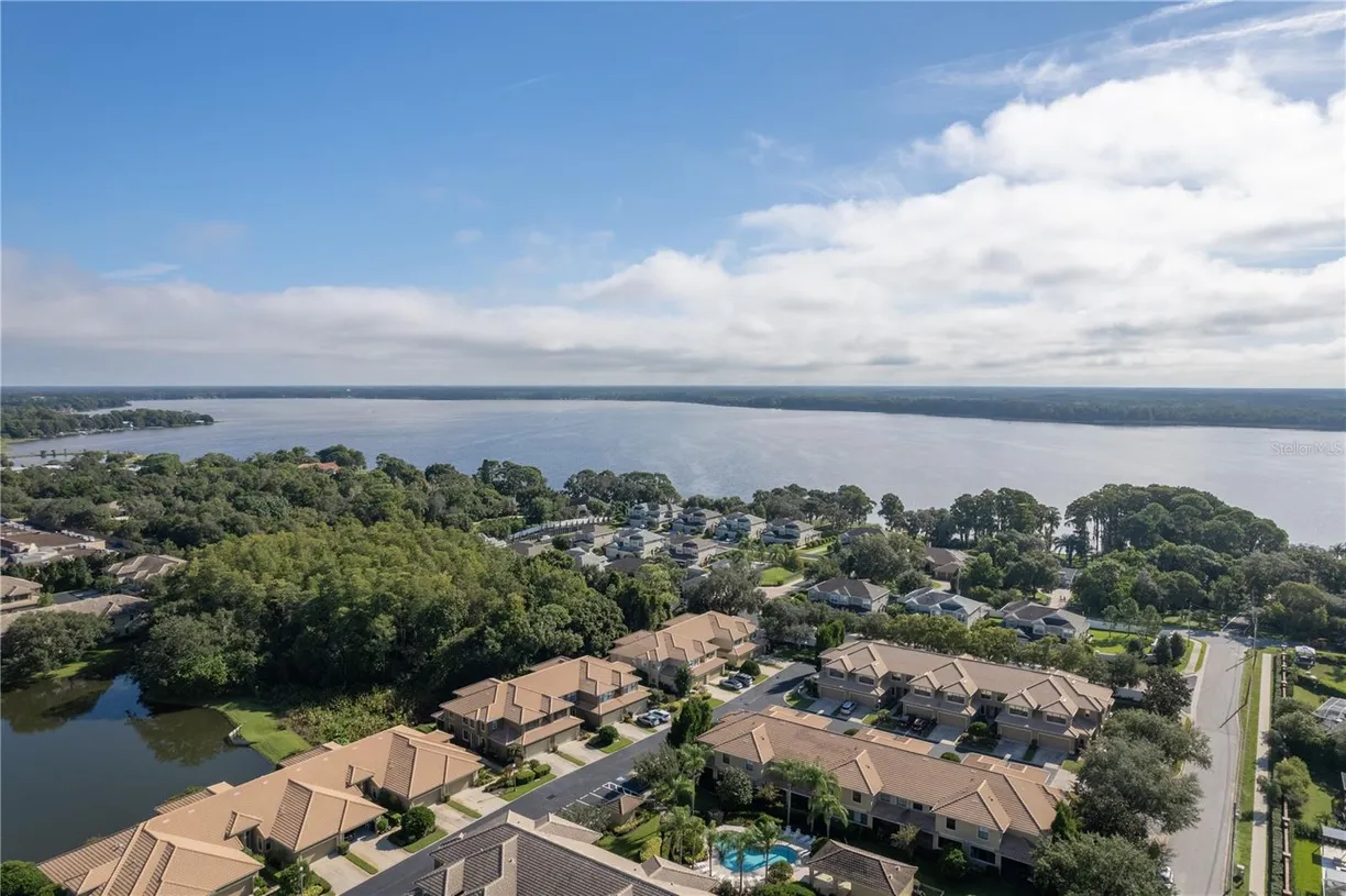 Sarasota/St. Petersburg Real Estate | View 2527 SILVERBACK COURT | Listing