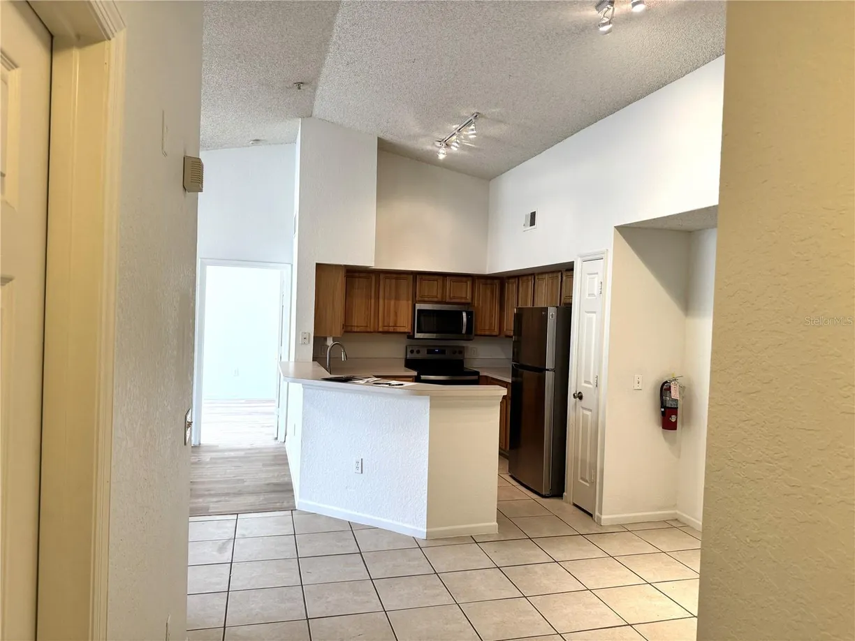 Central Florida Real Estate | View 13103 MULBERRY PARK DRIVE, 833 | Listing