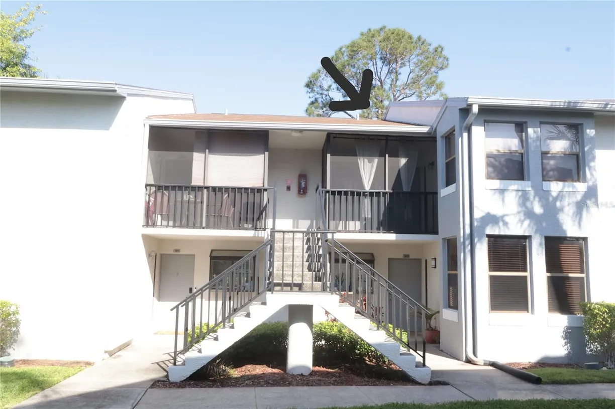 Sarasota/St. Petersburg Real Estate | View 2024 BLUE HAWK COURT, 1822 | 2 Beds, 2 Baths