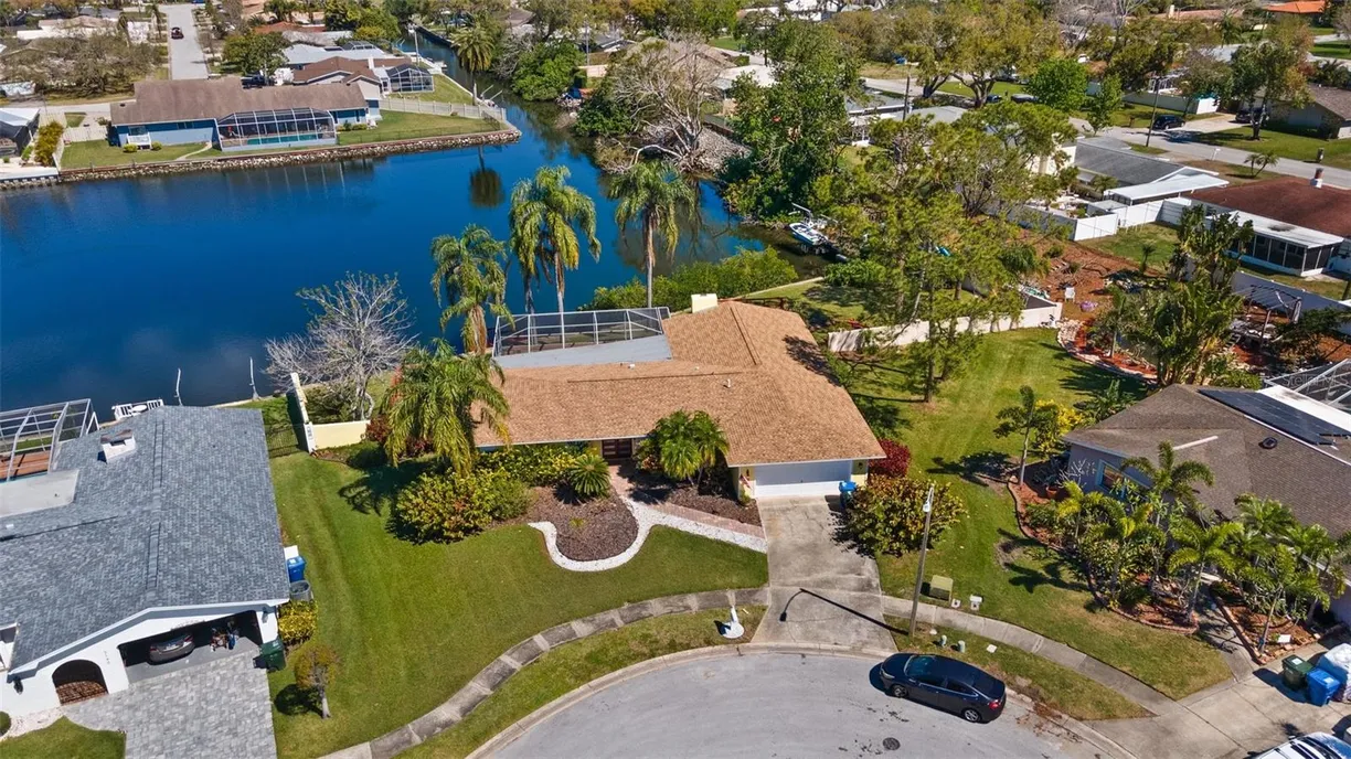 Sarasota/St. Petersburg Real Estate | View 2142 IBIS | 4 Beds, 2 Baths