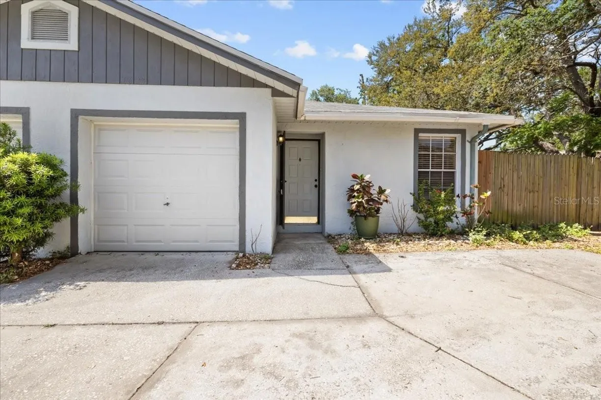 Sarasota/St. Petersburg Real Estate | View 3624 RANDALL COURT | 2 Beds, 1 Bath