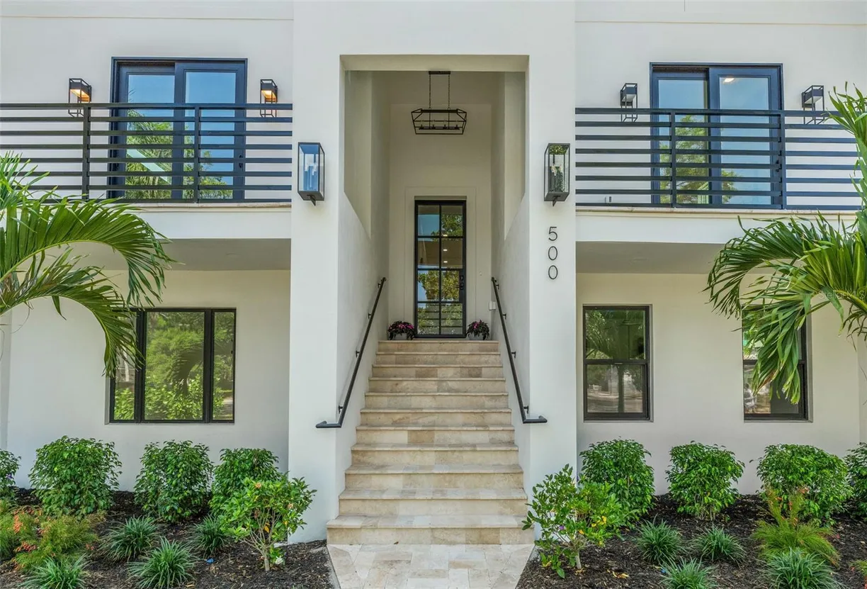 Sarasota/St. Petersburg Real Estate | View 500 E DAVIS BOULEVARD | Listing