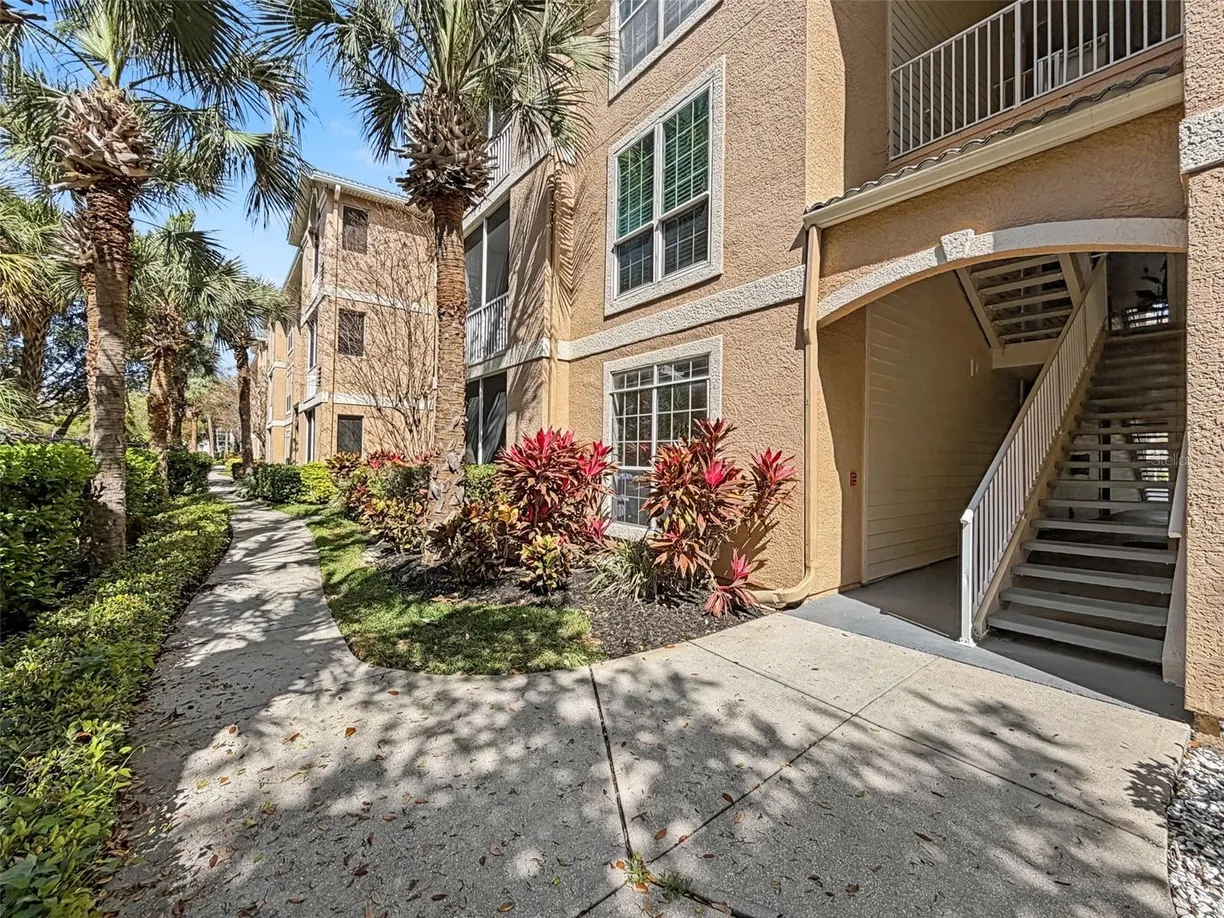 1203 BAY CLUB CIRCLE #1203, TAMPA, FL 33607 Property for sale