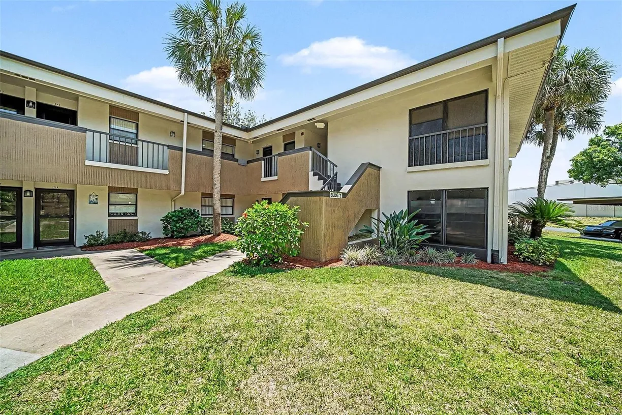 2700 NEBRASKA AVENUE #2-205, PALM HARBOR, FL 34684 Property for sale