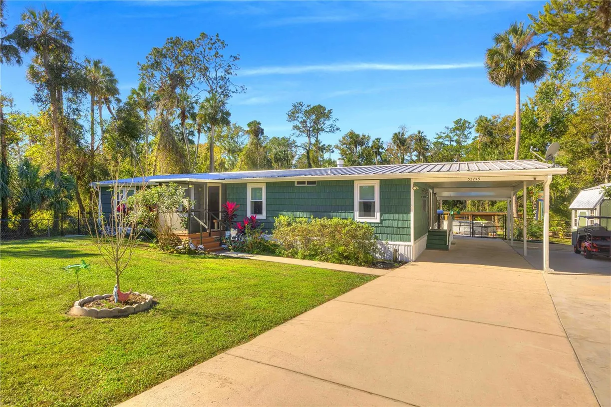 Central Florida Real Estate | View 55745 CARL STREET | 3 Beds, 2 Baths