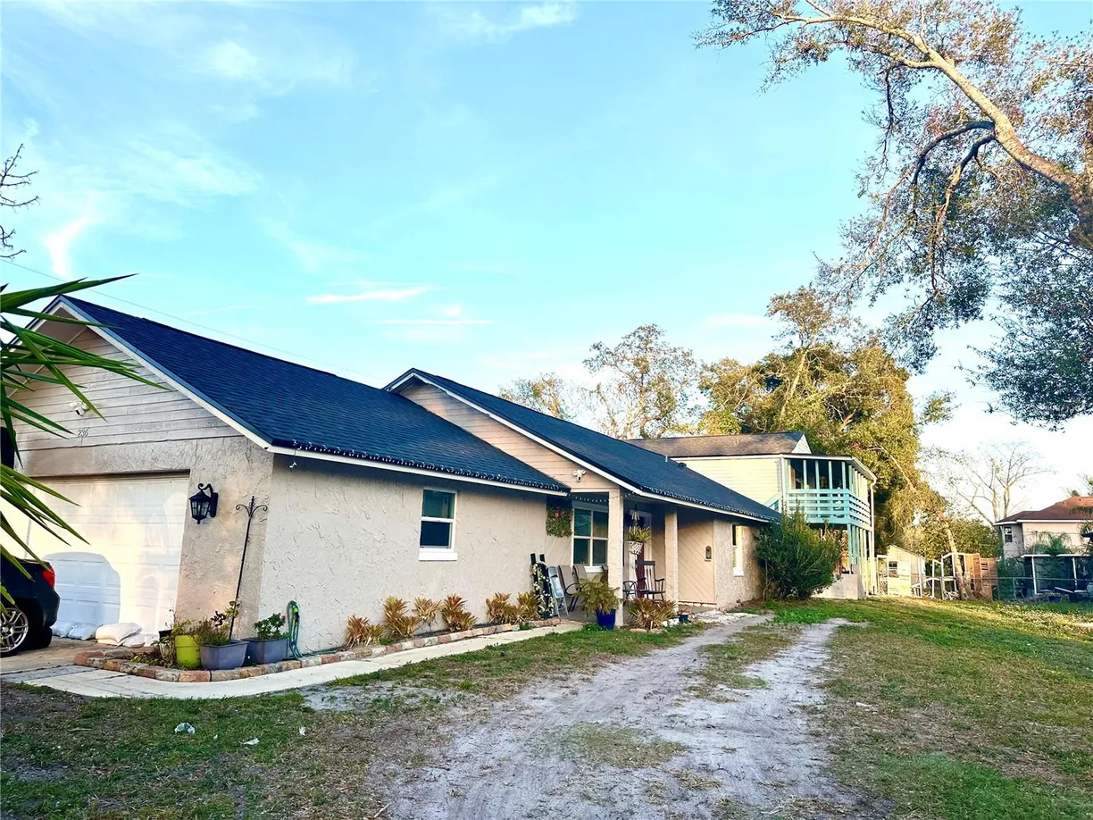 Central Florida Real Estate | View 236 PLAZA OVAL | Listing