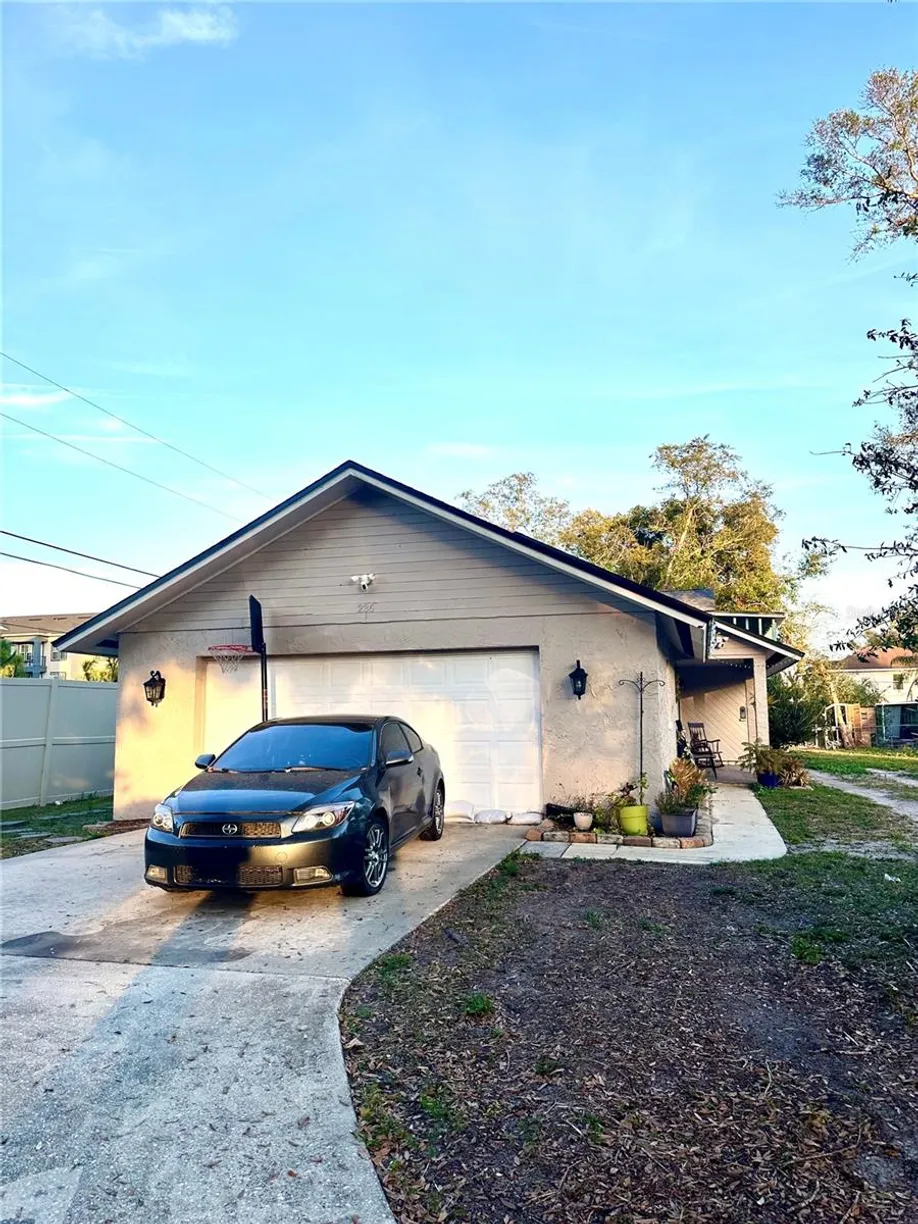 Central Florida Real Estate | View 236 PLAZA OVAL | Listing