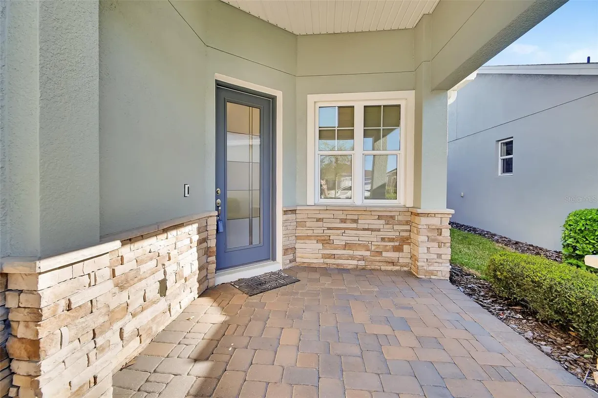 Central Florida Real Estate | View 1079 LINCOLNSHIRE DRIVE | Listing