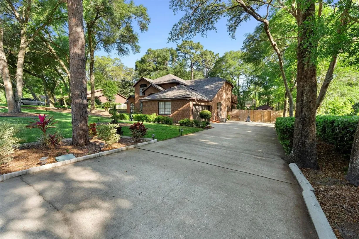 Central Florida Real Estate | View 1081 TORCHWOOD DRIVE | Listing