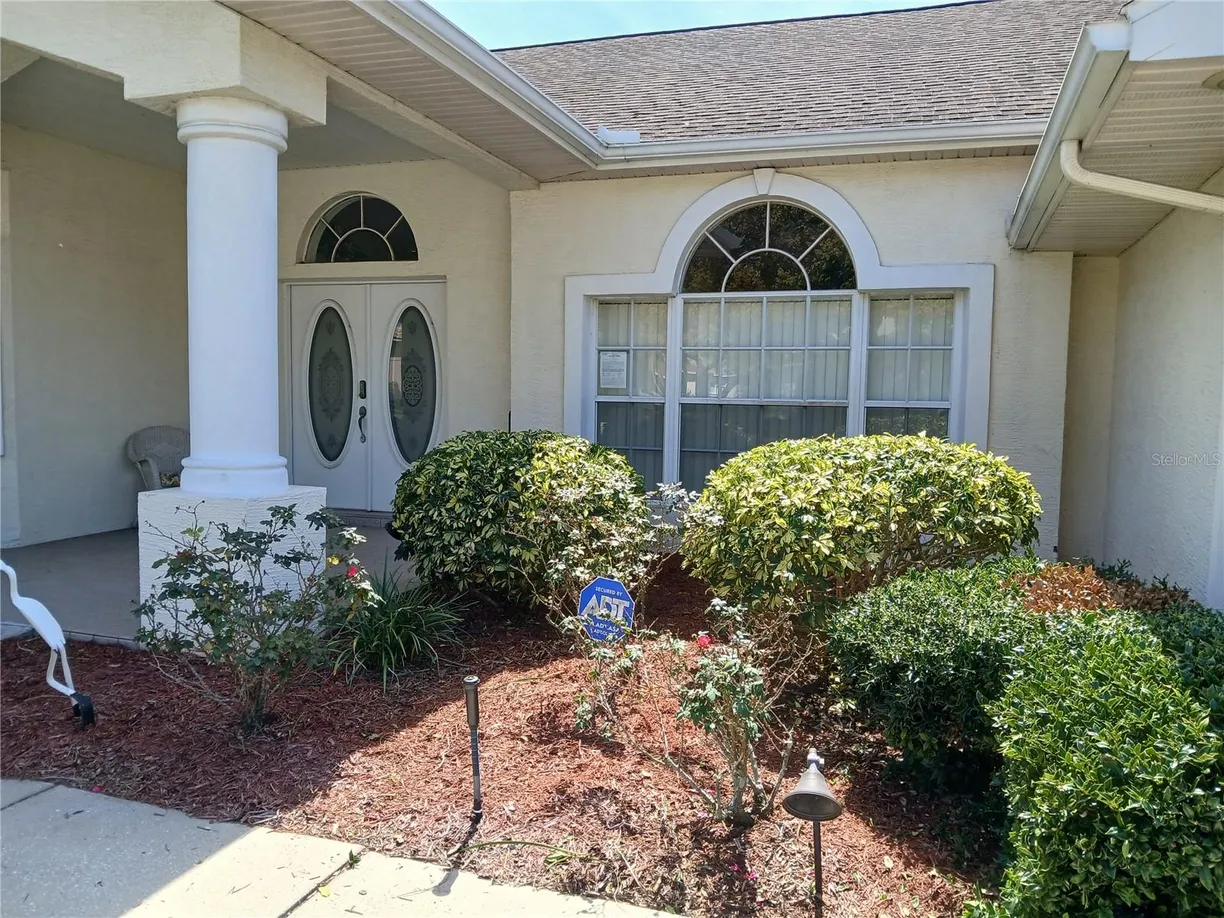 Sarasota/St. Petersburg Real Estate | View 8630 CORAL CREEK LOOP | Listing