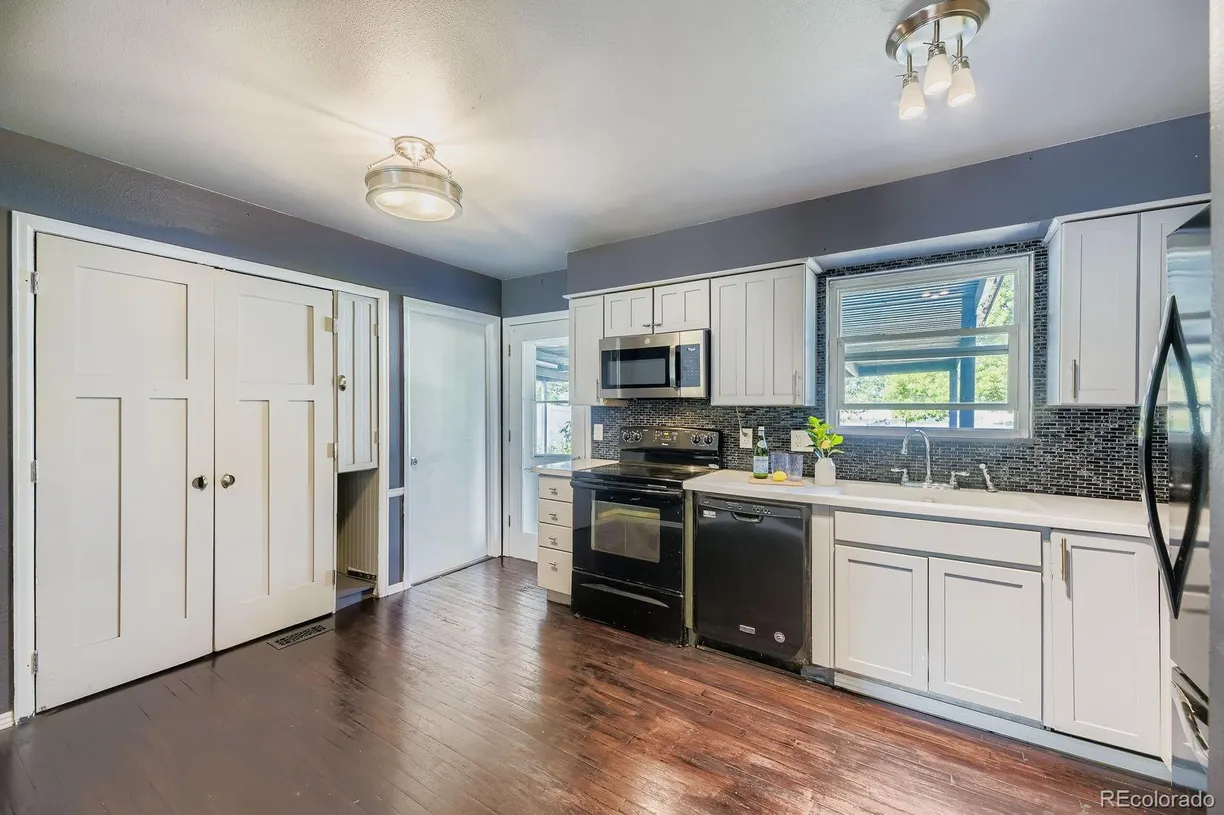 3113 S Independence Court, Lakewood, CO 80227 Property for sale