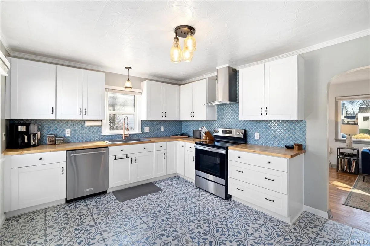 Denver Real Estate | View 4196 Chase Street | Listing