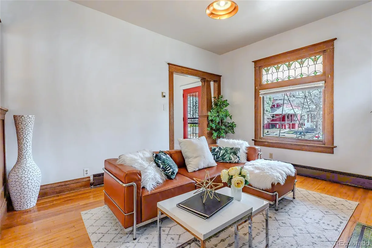 Denver Real Estate | View 615 S Grant Street | Listing