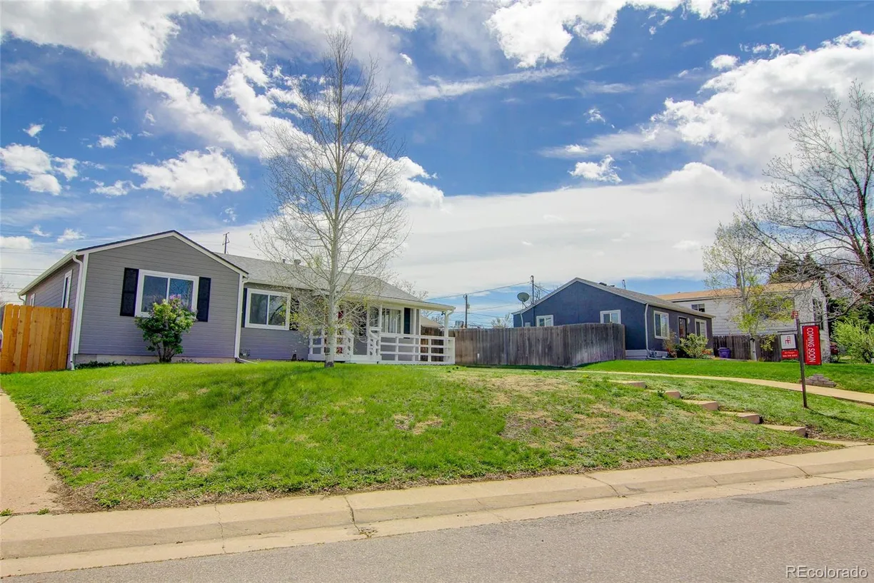Denver Real Estate | View 1596 S Quieto Court | 4 Beds, 1 Bath