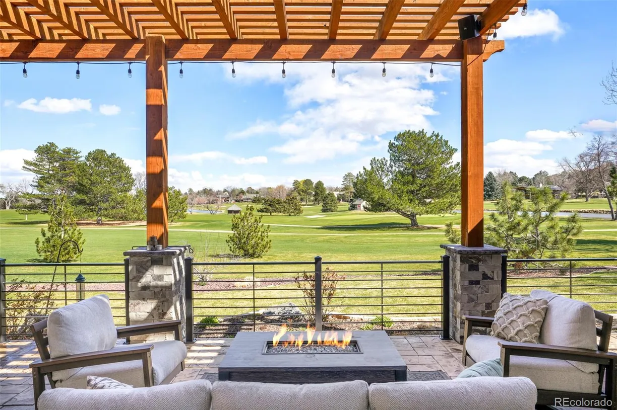 Denver Real Estate | View 3930 S Pinehurst Circle | 4 Beds, 3 Baths