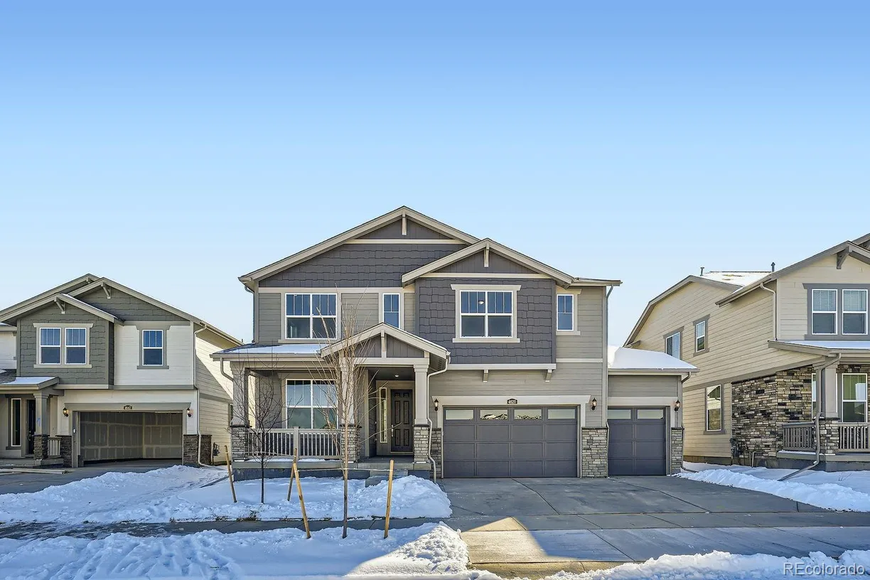 Denver Real Estate | View 4620 Thistle Drive | 4 Beds, 4 Baths