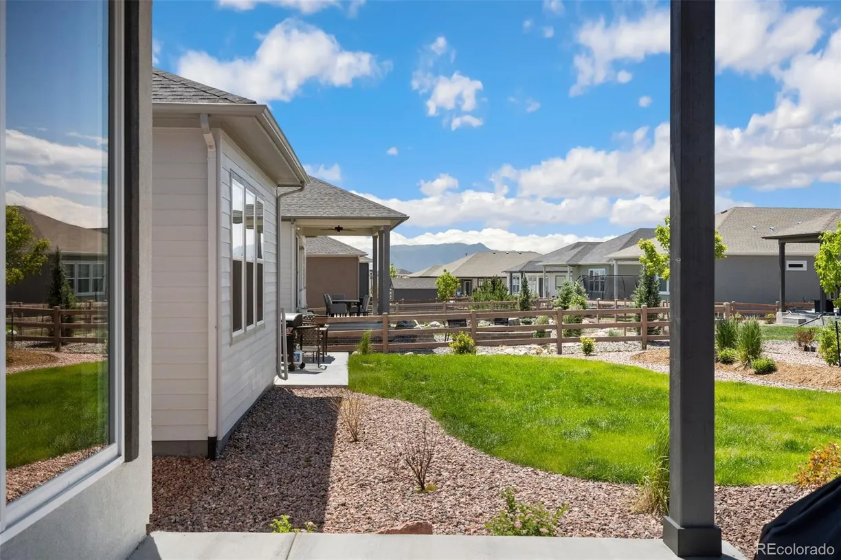 Denver Real Estate | View 6879 Enclave Vista Loop | Listing