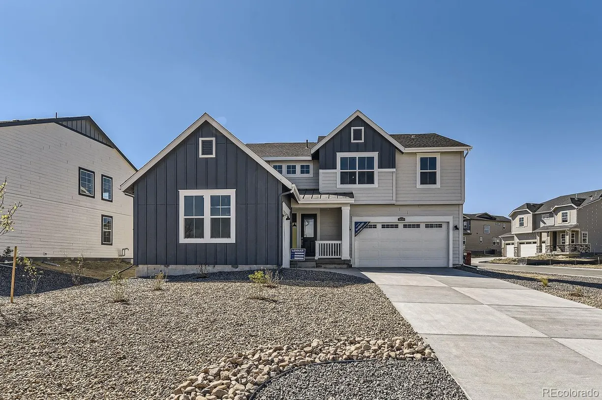 Denver Real Estate | View 39749 Yorktown Terrace | 5 Beds, 4 Baths