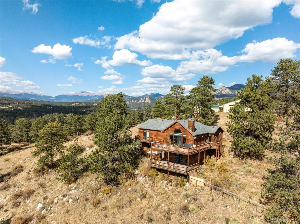 Denver Real Estate | View 31437 Evans View Lane | 3 Beds, 3 Baths