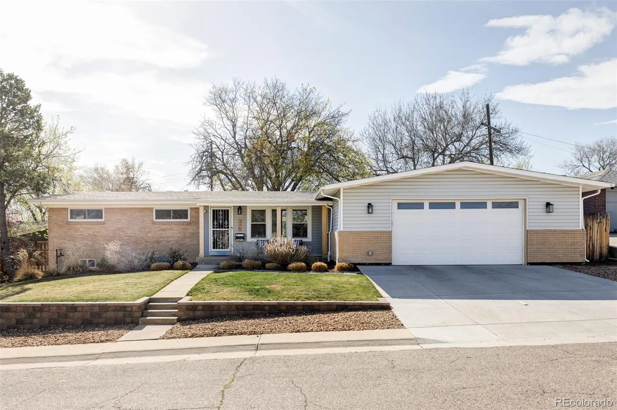 Denver Real Estate | View 375 Coral Street | 5 Beds, 3 Baths