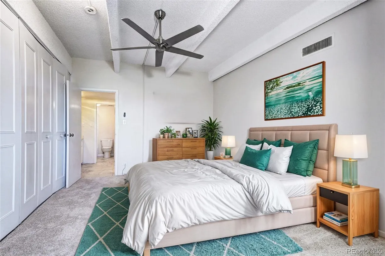 Denver Real Estate | View 130 N Pearl Street, 1606 | Listing
