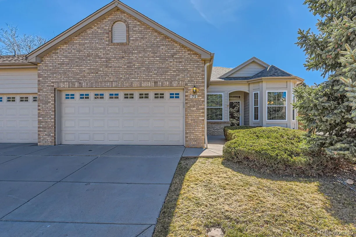 Denver Real Estate | View 71 Woodland Circle | 3 Beds, 3 Baths