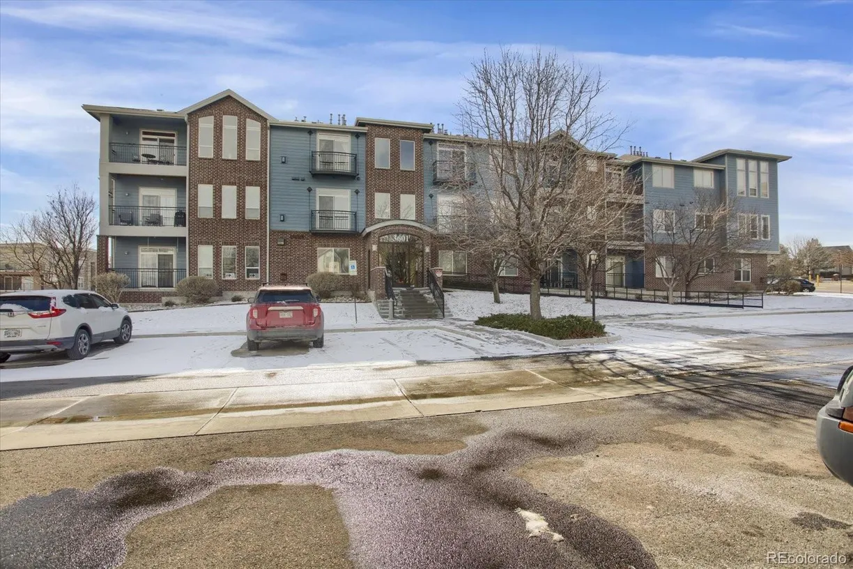 Denver Real Estate | View 3601 E 103rd Circle, B11 | 2 Beds, 2 Baths