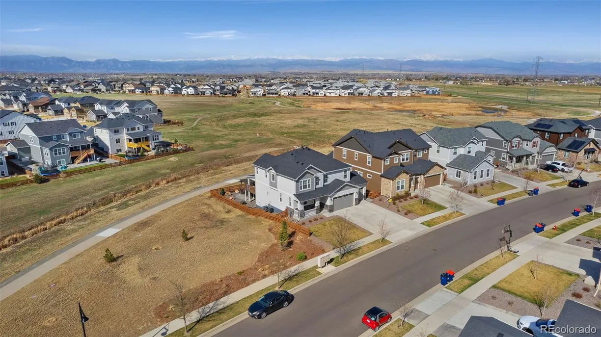 Denver Real Estate | View 806 Flora View Drive | Listing