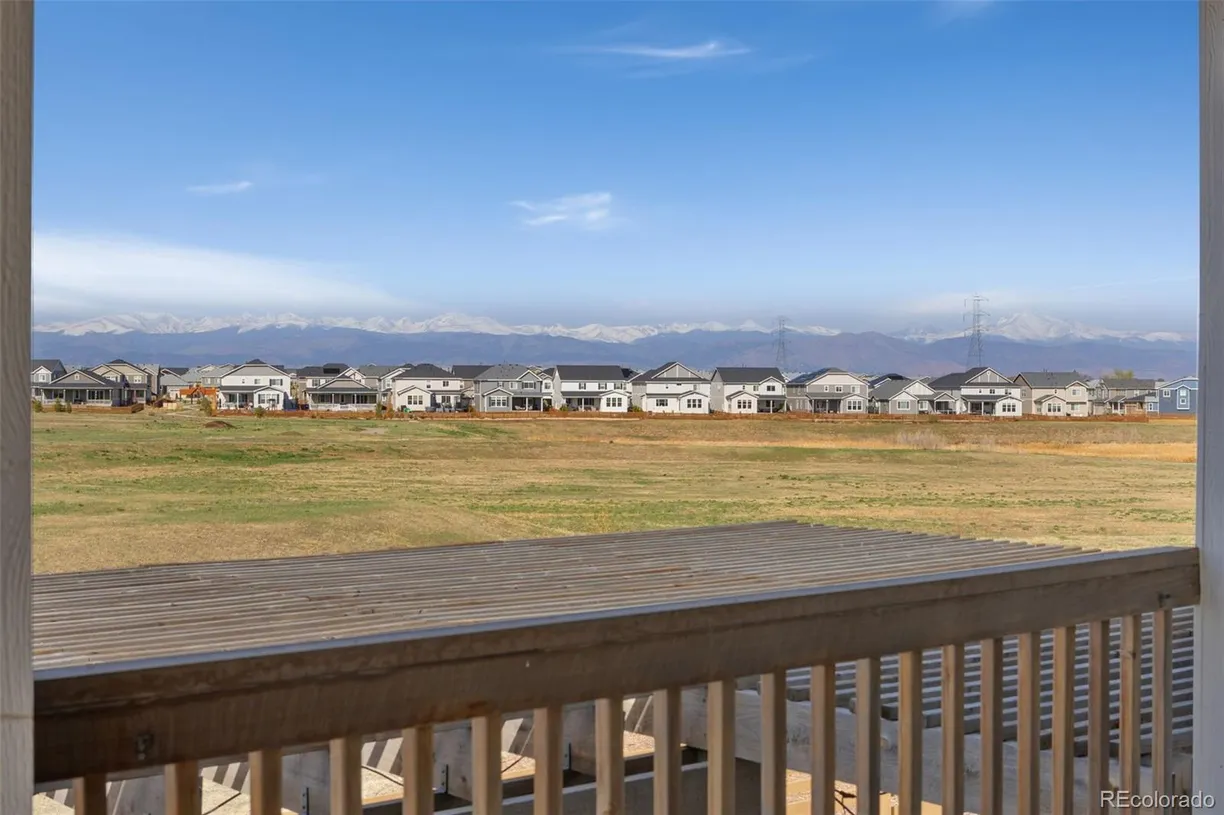 Denver Real Estate | View 806 Flora View Drive | Listing