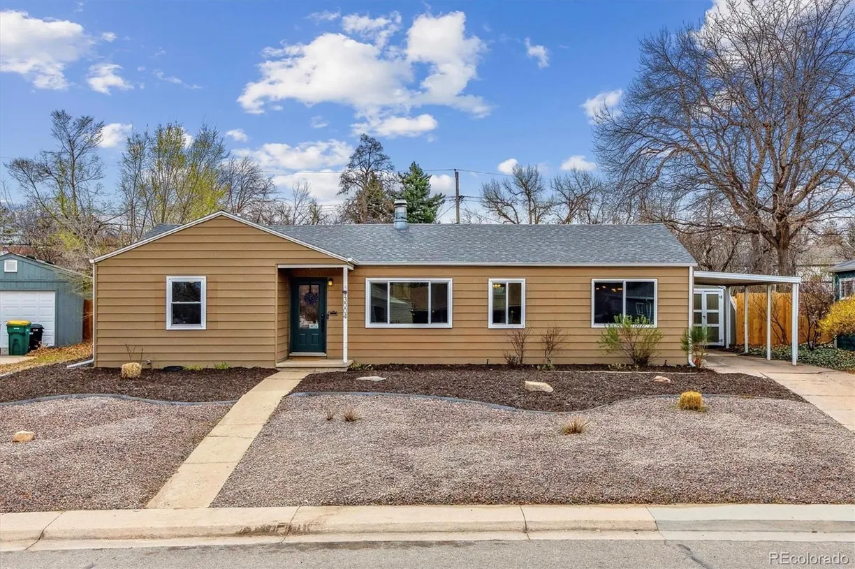 Denver Real Estate | View 3004 S Holly Place | 3 Beds, 1 Bath