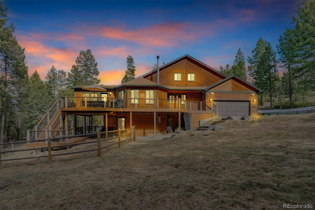Denver Real Estate | View 9590 S Warhawk Road | 4 Beds, 3 Baths