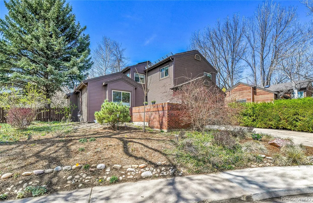 Denver Real Estate | View 3885 Birchwood Drive | Listing
