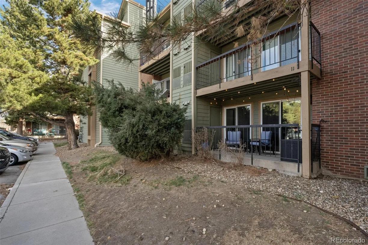 Denver Real Estate | View 4899 S Dudley Street, 3A | Listing