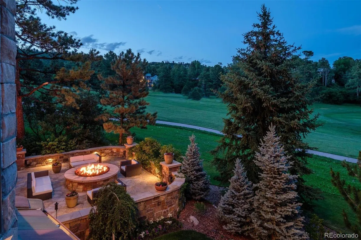 Denver Real Estate | View 77 Comstock Place | Listing