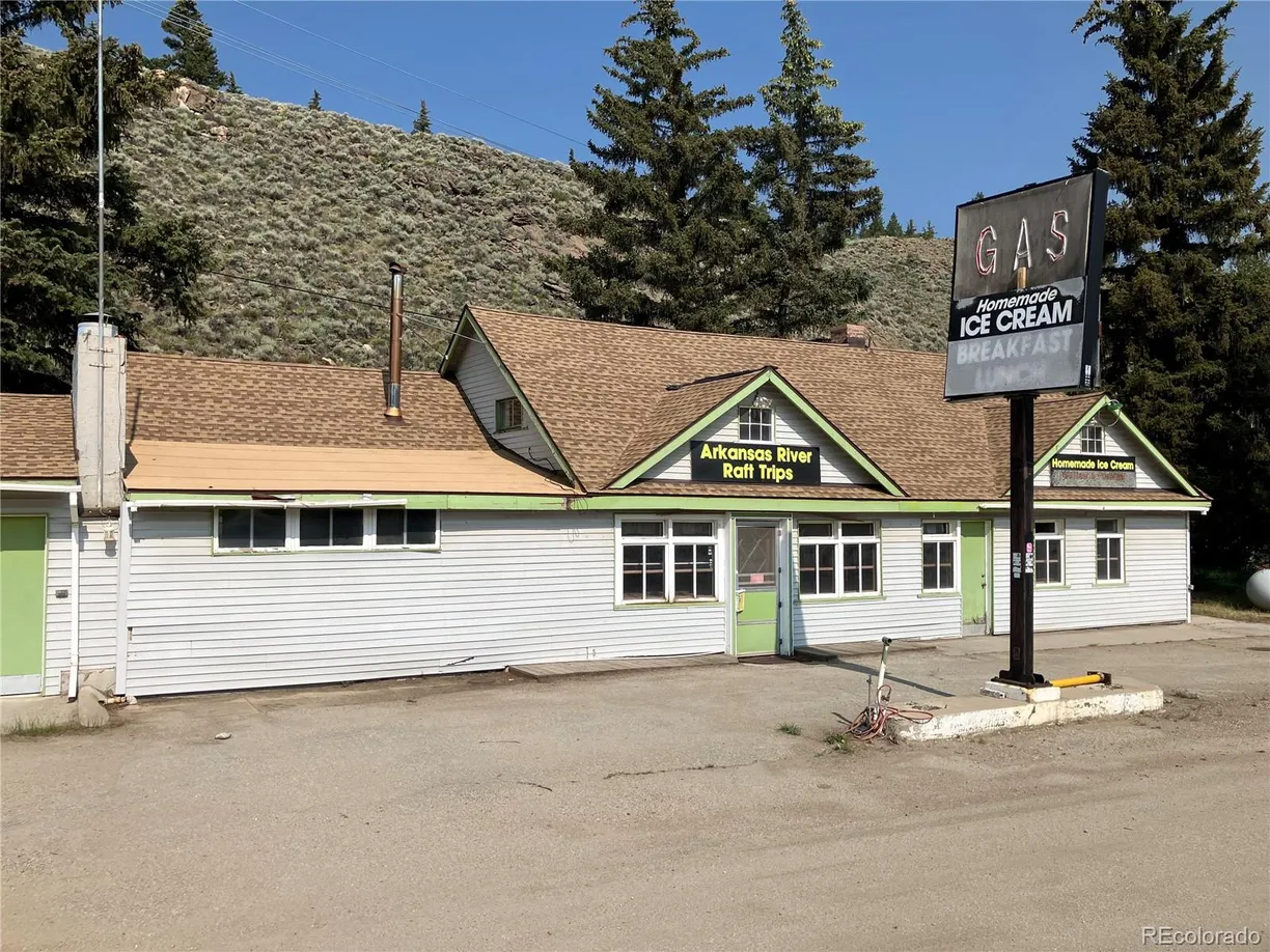 Denver Real Estate | View 43165 N US Highway 24 | Listing