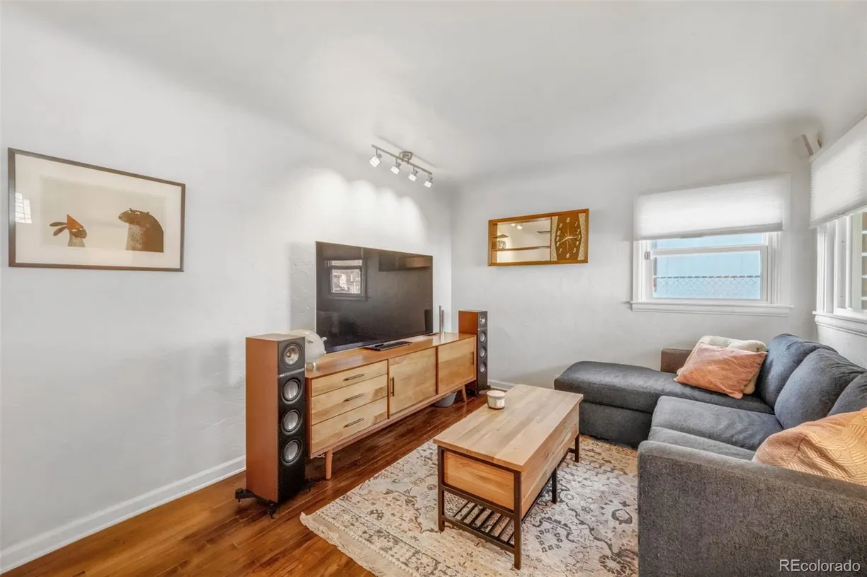 Denver Real Estate | View 4374 S Washington Street | Listing