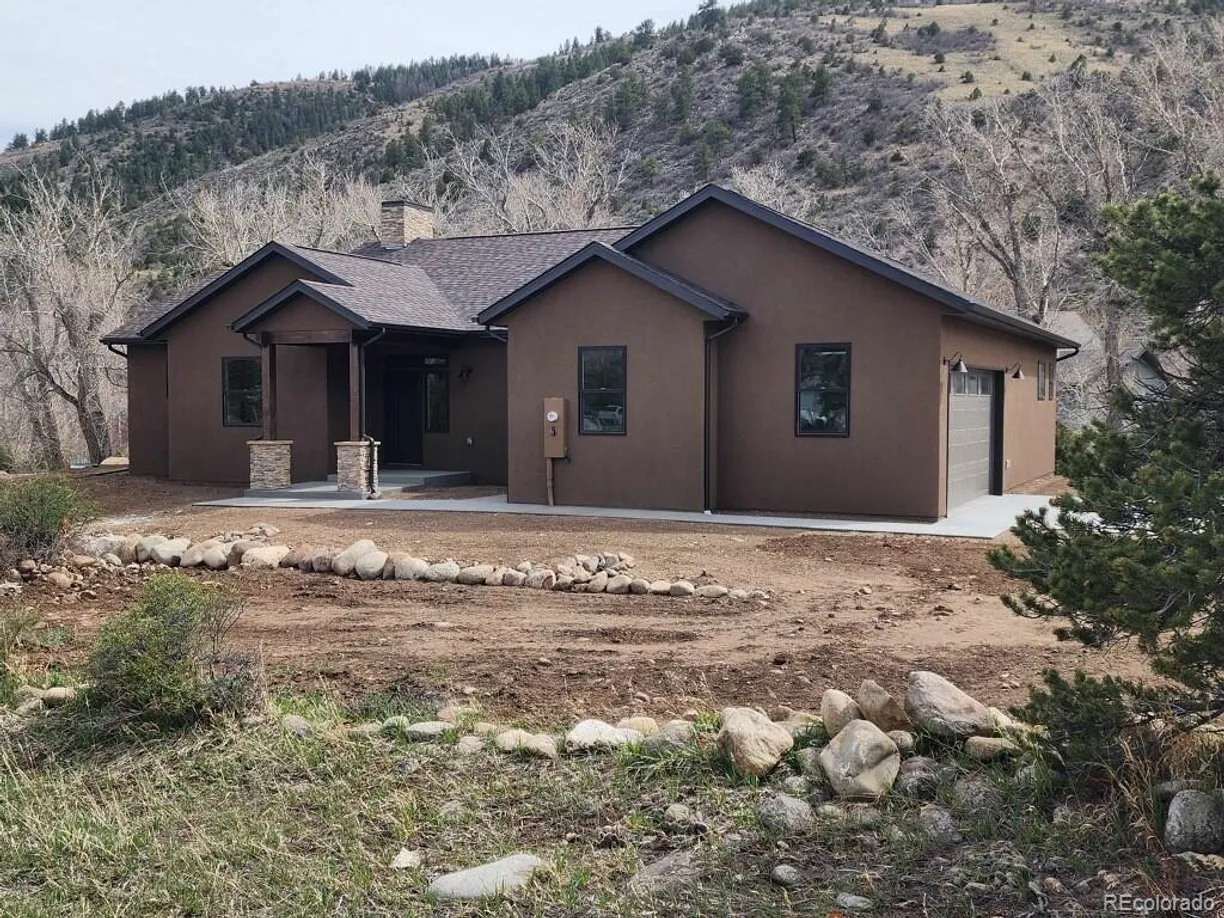 Denver Real Estate | View 17240 Fox Trot Way | 3 Beds, 2 Baths