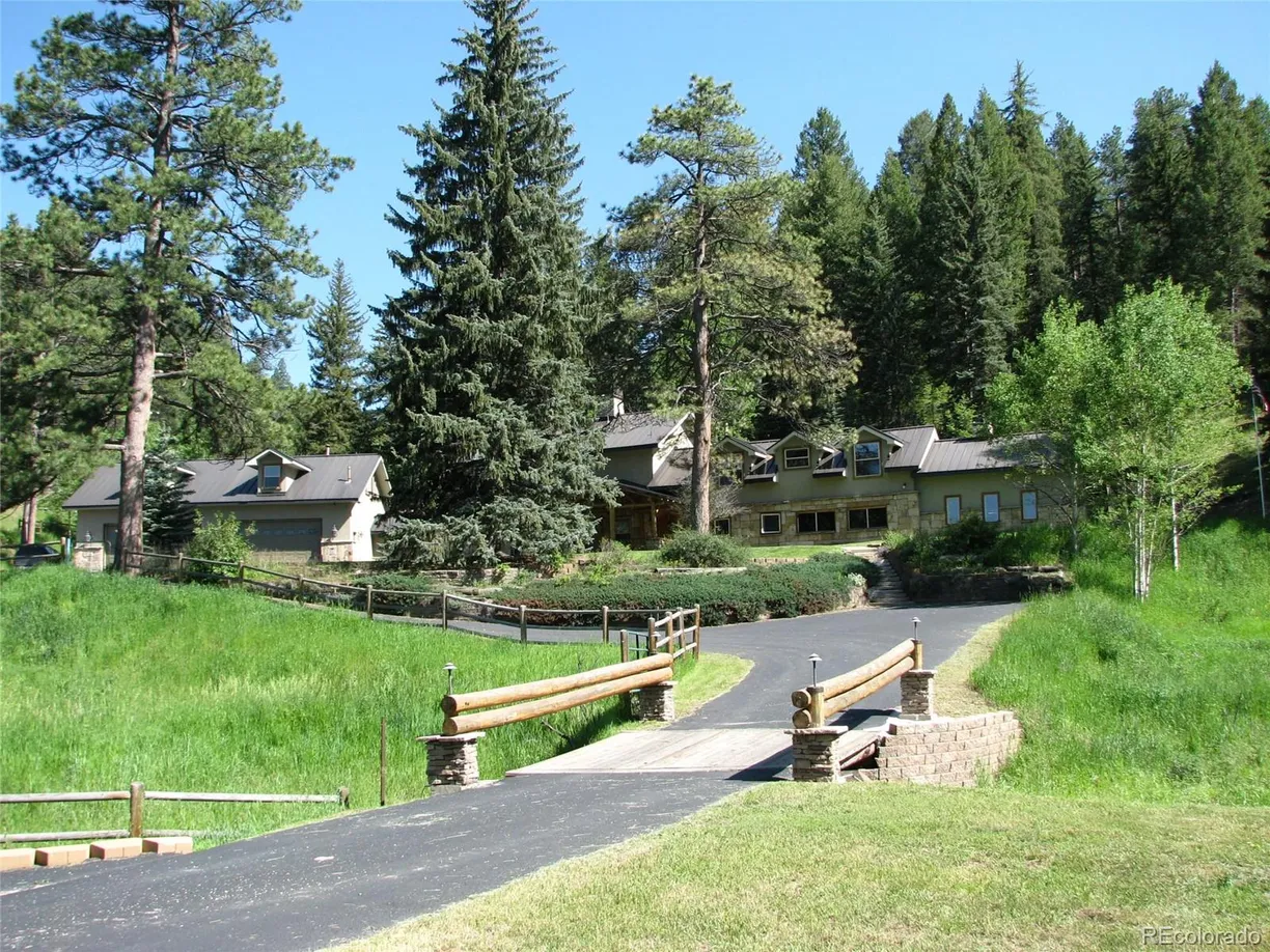 Denver Real Estate | View 7948 S Turkey Creek Road | 5 Beds, 5 Baths