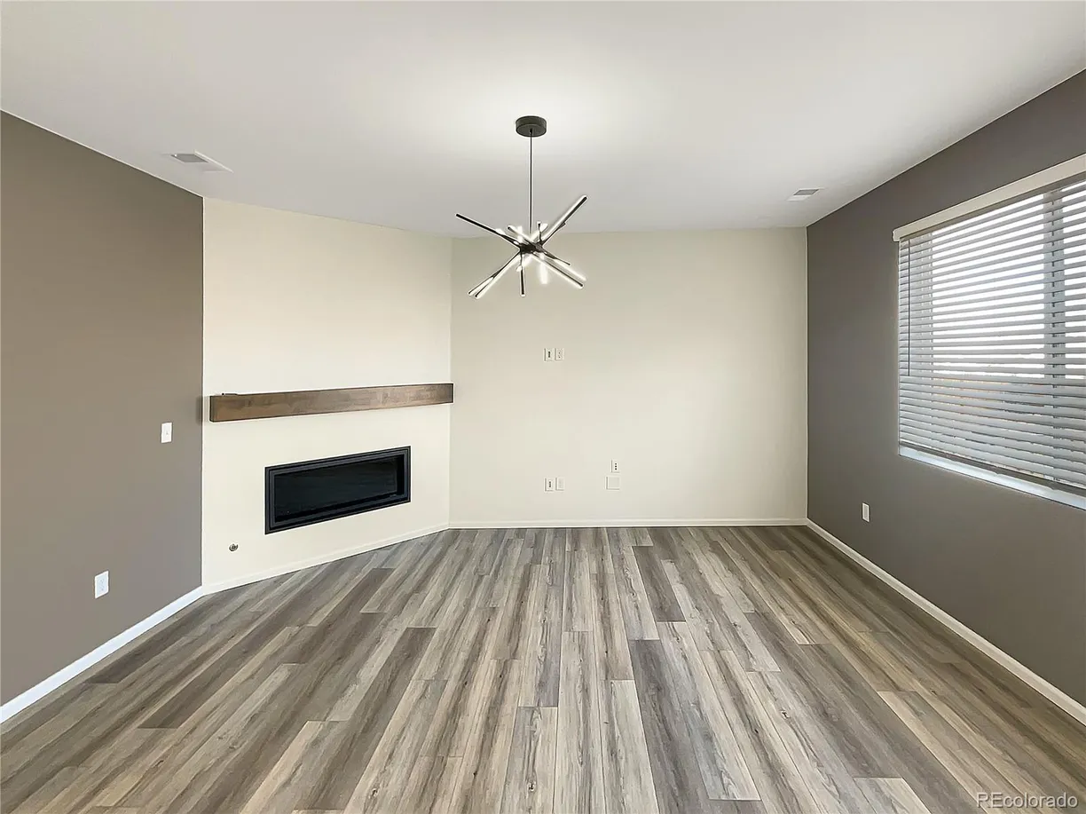 Denver Real Estate | View 228 N Edge Cliff Street | Listing
