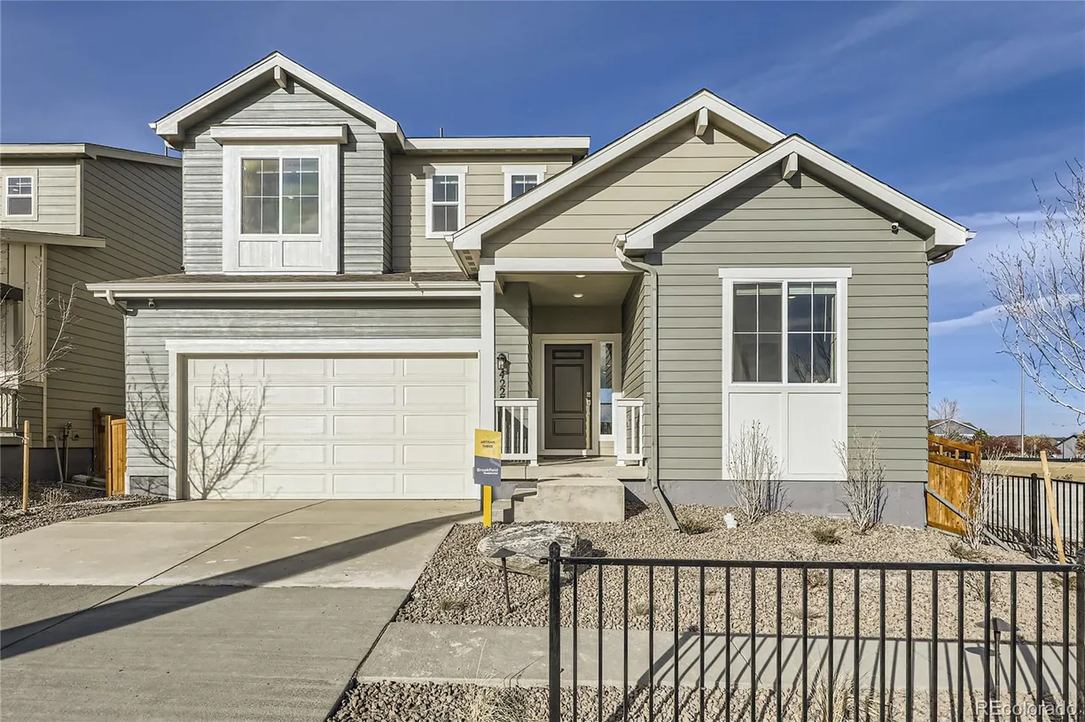 Denver Real Estate | View 4096 Estrella Street | 5 Beds, 3 Baths