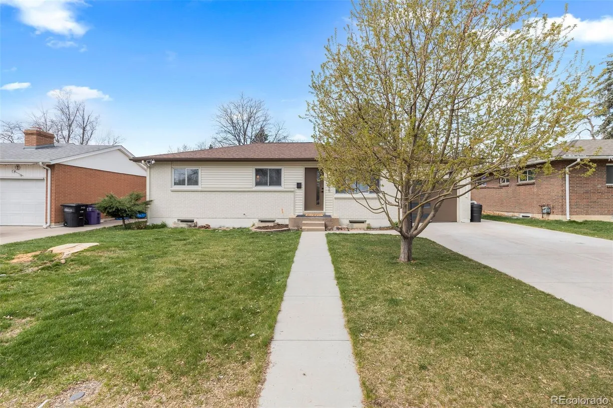 Denver Real Estate | View 3055 S Winona Court | 6 Beds, 3 Baths