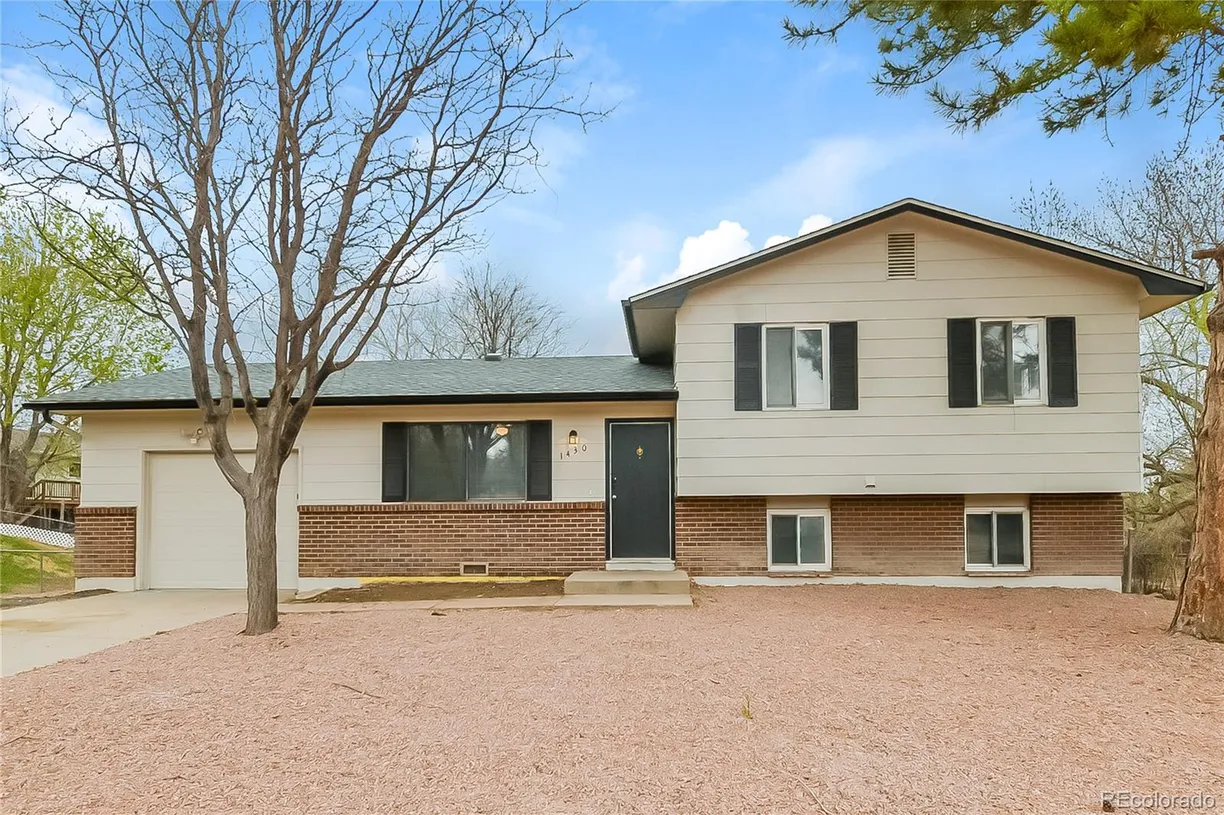 Denver Real Estate | View 1430 Luna Vista Street | 3 Beds, 2 Baths
