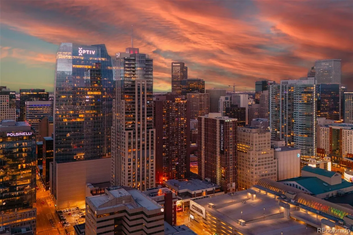 Denver Real Estate | View 1020 15th Street, 42D | 3 Beds, 3 Baths